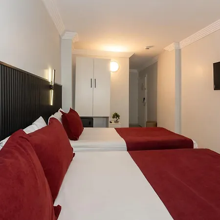 イスタンブール ホリデー ホテル ホテル