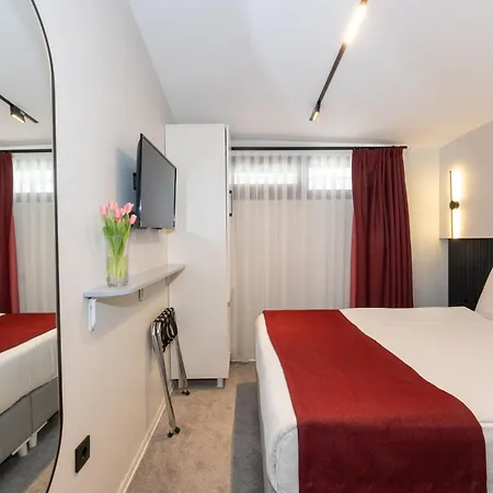 Istanbul Holiday Hotel