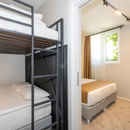 Istanbul Holiday Hotel Hotel 3*