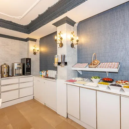מלון Istanbul Holiday Hotel איסטמבול