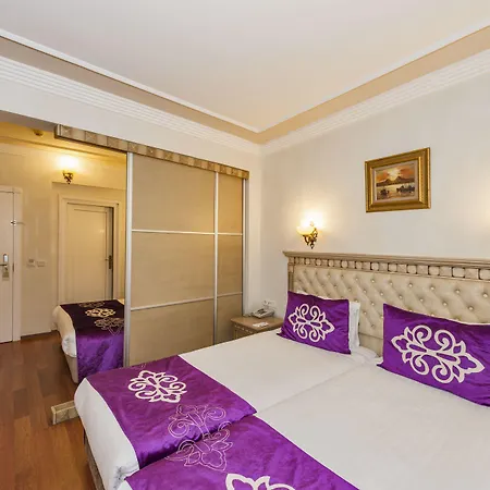 Istanbul Holiday Hotel