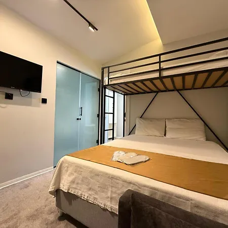 Istanbul Holiday Hotel