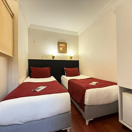 Istanbul Holiday Hotel