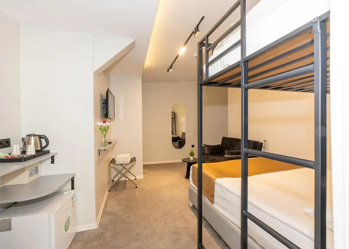 Istanbul Holiday Hotel Стамбул