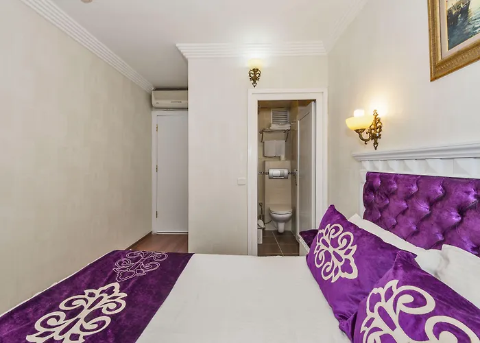 Отель Istanbul Holiday Hotel