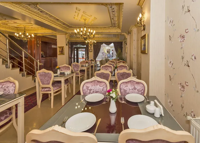 Istanbul Holiday Hotel