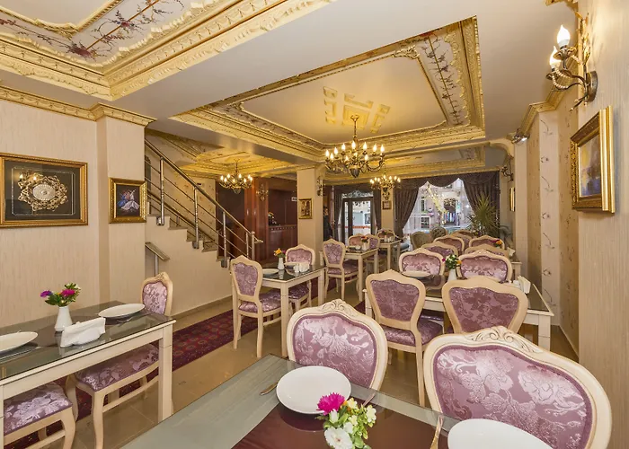 Отель Istanbul Holiday Hotel 3*